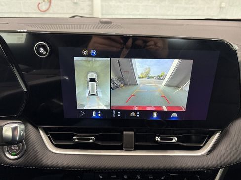 New 2026 Chevrolet Equinox LT w/ Convenience Package II image 36