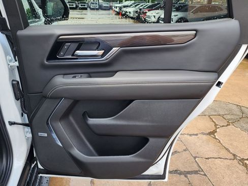 New 2026 GMC Yukon Elevation AWD/4WD image 43