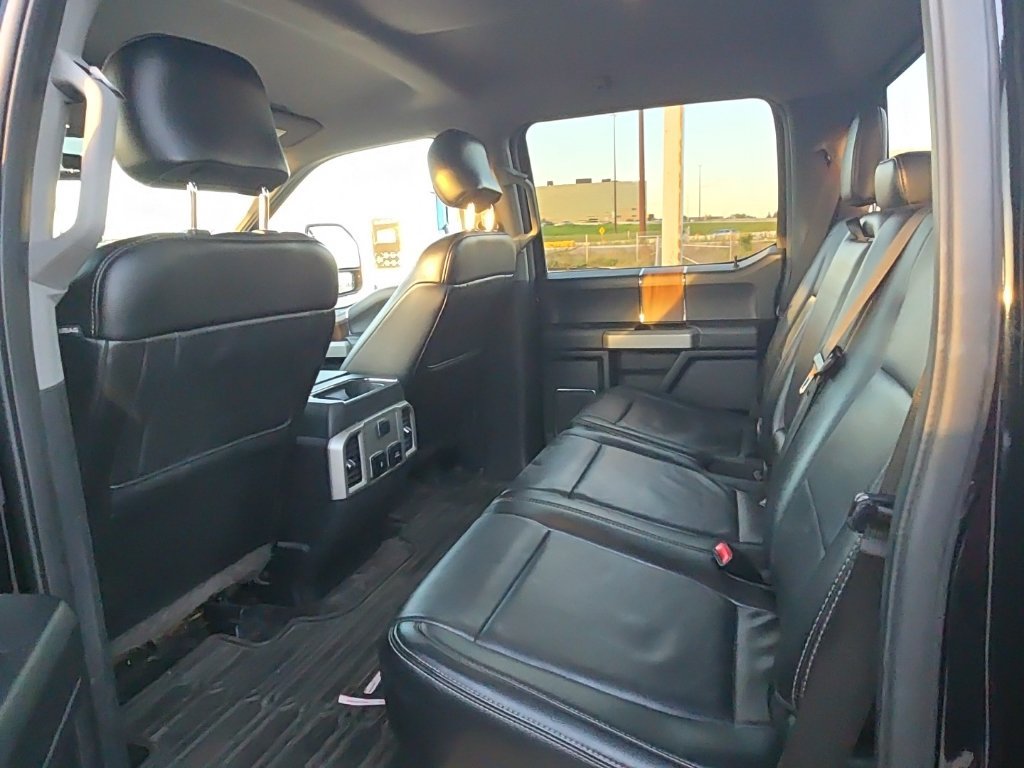 Used 2017 Ford F150 Lariat w/ Heavy-Duty Payload Package AWD/4WD image 12