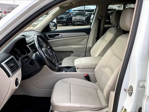 Used 2019 Volkswagen Atlas SE FWD image 8