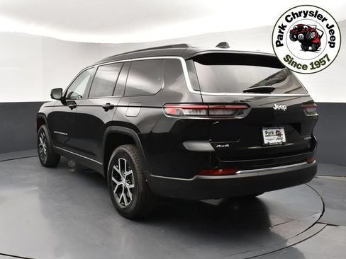 Used 2025 Jeep Grand Cherokee L Limited w/ Trailer Tow Package AWD/4WD image 4