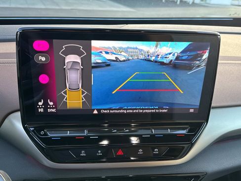 Certified 2023 Volkswagen ID.4 Pro image 24