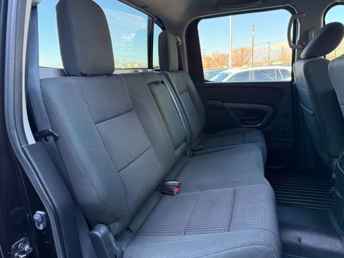 Used 2015 Nissan Titan SV w/ SV Value Truck Package image 23