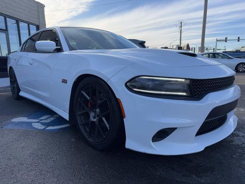 Used 2016 Dodge Charger R/T Scat Pack w/ Beats Audio Group image 4