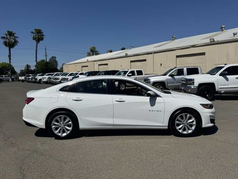 Used 2021 Chevrolet Malibu LT FWD image 10