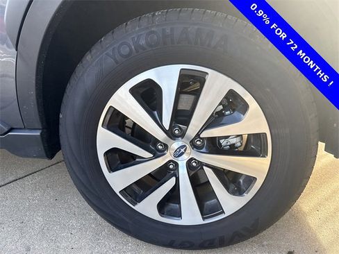 Certified 2025 Subaru Outback Premium w/ Popular Package #1A image 23