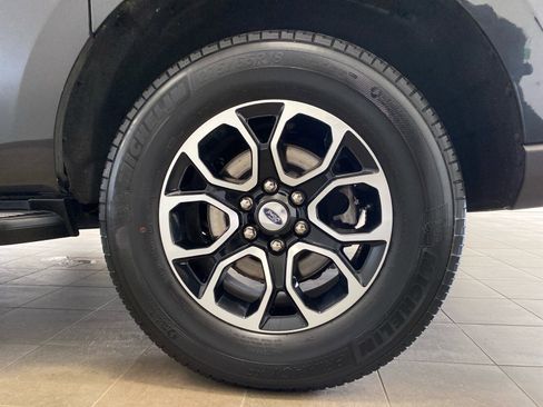 Used 2023 Ford Expedition Max XLT image 27