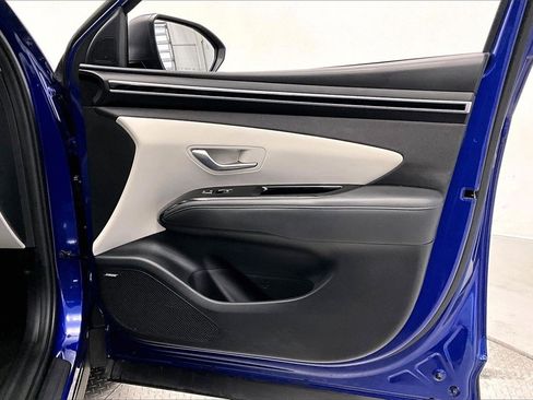 Certified 2023 Hyundai Tucson Limited w/ Cargo Package image 19