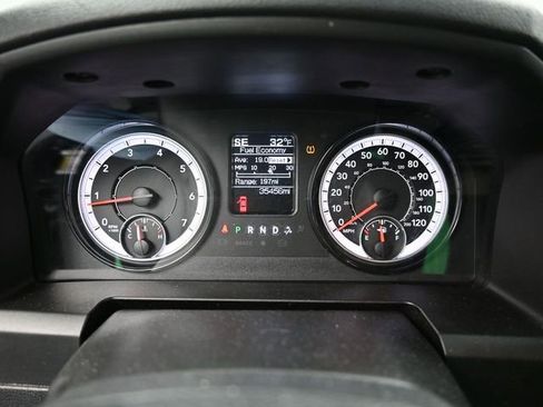 Used 2024 RAM 1500 Classic Warlock image 32