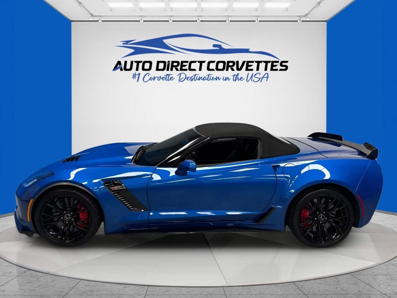 Used 2015 Chevrolet Corvette Z06 w/ 3LZ Preferred Equipment Group RWD image 9