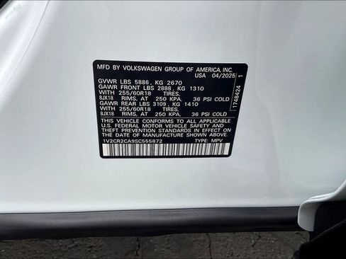 New 2025 Volkswagen Atlas Peak Edition SE image 14