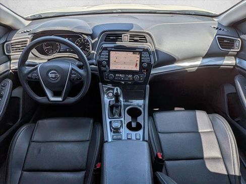 Used 2022 Nissan Maxima SV w/ Floor Mat Group FWD image 18