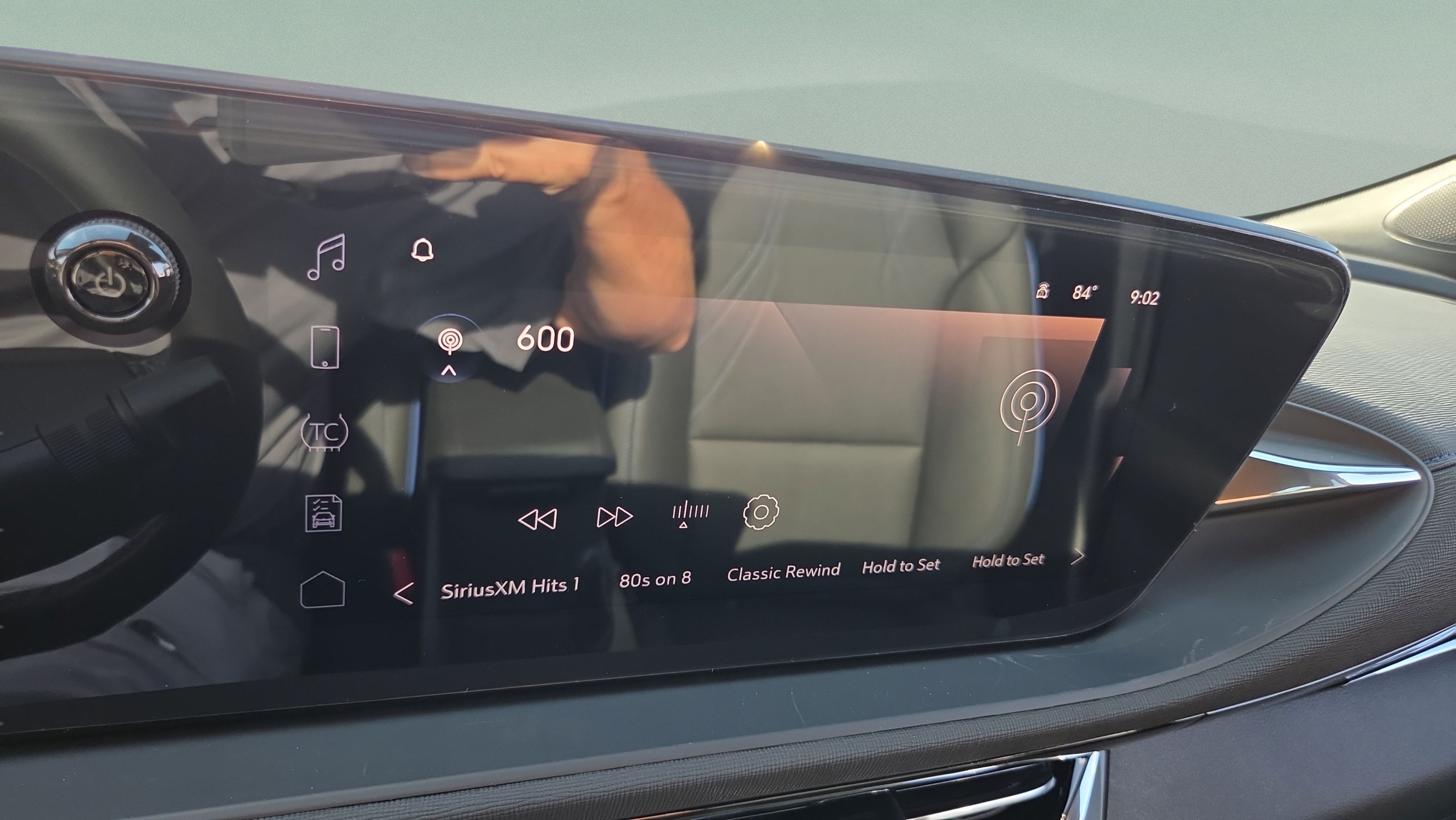 New 2026 Buick Envista Sport Touring w/ Convenience I Package FWD image 18