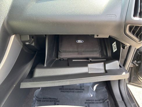 Used 2016 Ford Focus Titanium image 38