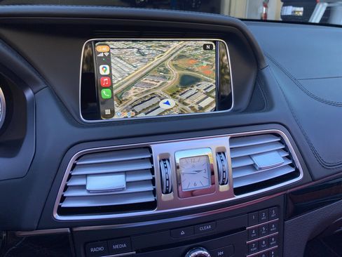 Used 2017 Mercedes-Benz E 550 Cabriolet image 27