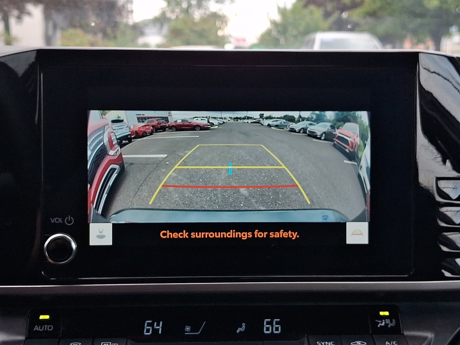Used 2025 Toyota Camry LE FWD image 17