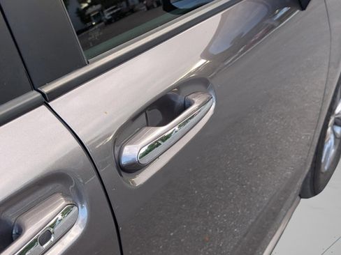 Used 2023 Toyota Sienna XLE image 28