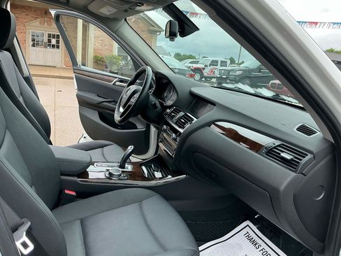 Used 2016 BMW X3 sDrive28i RWD image 21