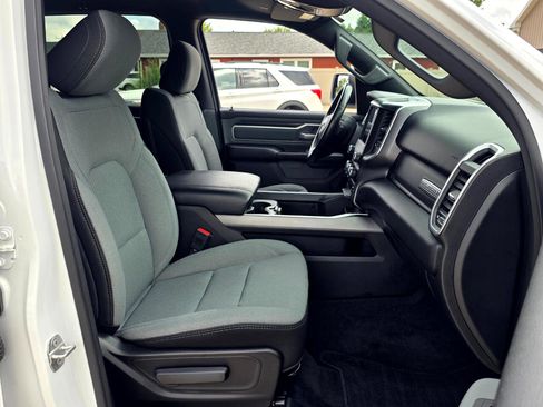 Used 2022 RAM 1500 Big Horn image 24