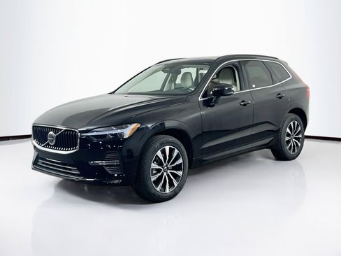 Used 2023 Volvo XC60 B5 Core w/ Climate Package image 1