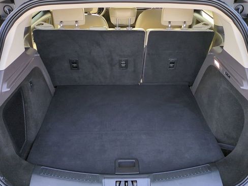 Used 2021 Lincoln Corsair AWD w/ Equipment Group 101A image 13