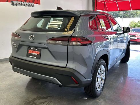 Used 2026 Toyota Corolla Cross L FWD image 3