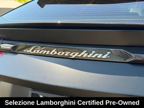 Used 2023 Lamborghini Urus Performante AWD/4WD image 15