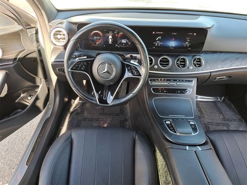 Used 2022 Mercedes-Benz E 350 Sedan w/ AMG Line Exterior image 16