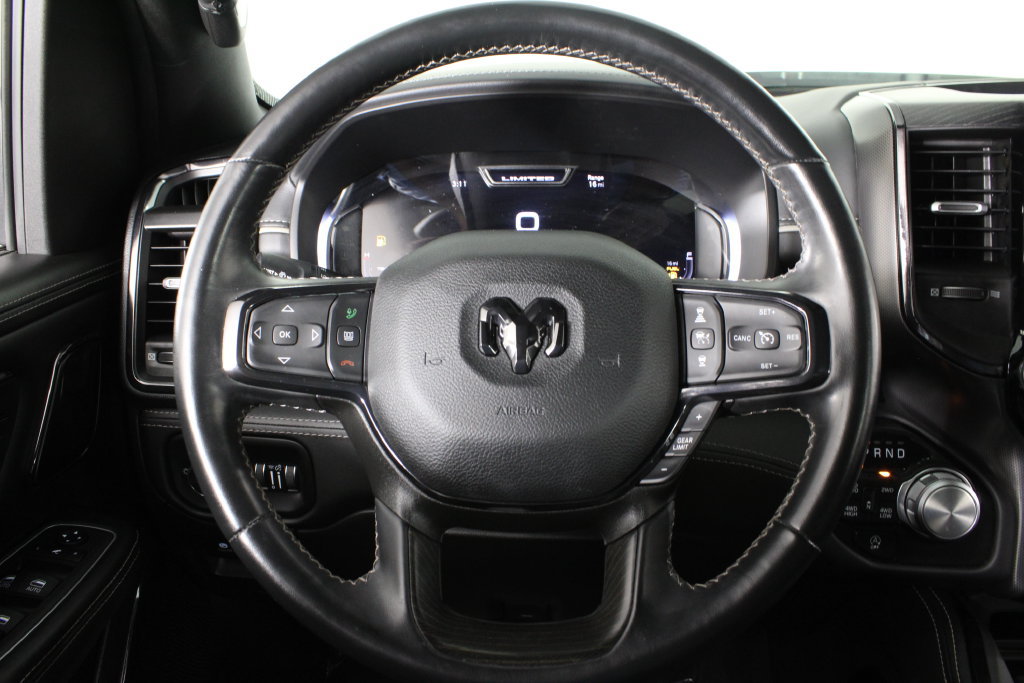 Used 2024 RAM 1500 Limited AWD/4WD image 9