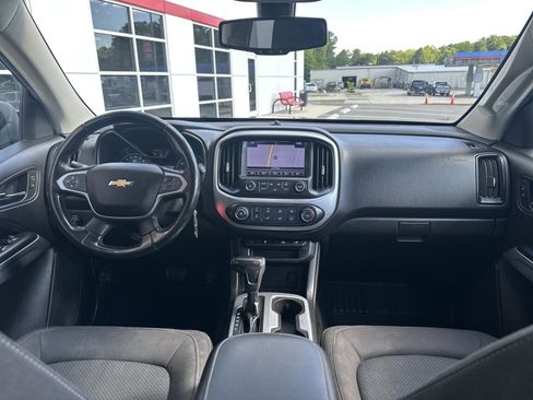 Used 2017 Chevrolet Colorado LT w/ LT Convenience Package RWD image 28