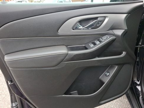 Certified 2023 Chevrolet Traverse LT image 13