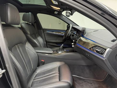 Used 2020 BMW M550i xDrive AWD/4WD image 60