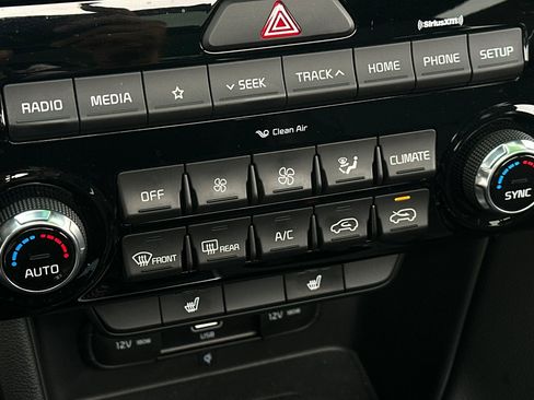 Certified 2022 Kia Sportage Nightfall Edition w/ Nightfall Fwd Premium Package image 23