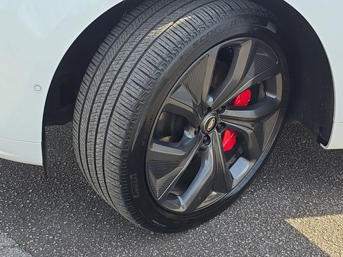 Certified 2025 Land Rover Range Rover Sport Autobiography image 32