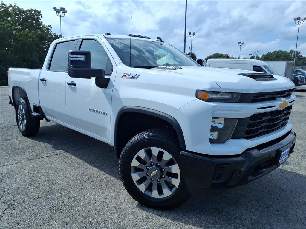New 2026 Chevrolet Silverado 2500 Custom w/ Custom Value Package AWD/4WD image 2