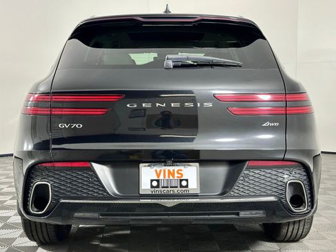 Used 2022 Genesis GV70 2.5T w/ Select Package AWD/4WD image 27