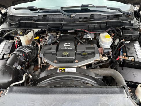 Used 2016 RAM 2500 Tradesman w/ Chrome Appearance Group AWD/4WD image 24