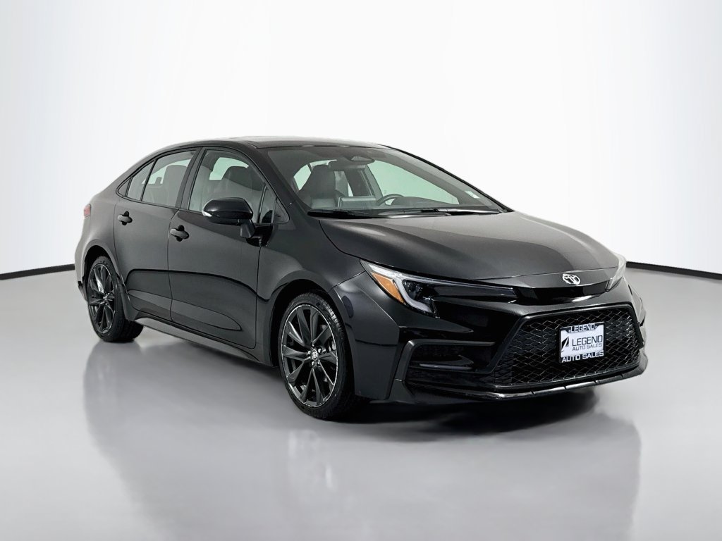 Used 2024 Toyota Corolla XSE FWD image 4