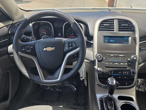 Used 2016 Chevrolet Malibu LS w/ Protection Package FWD image 12
