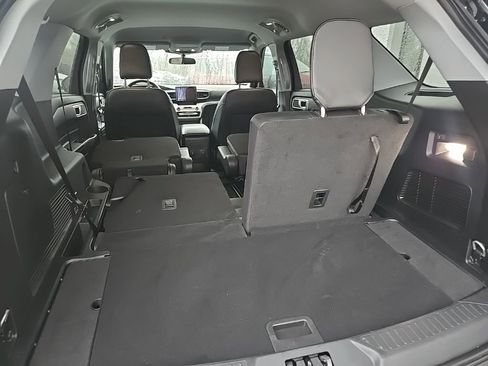 Used 2023 Ford Explorer XLT w/ Equipment Group 202A image 96