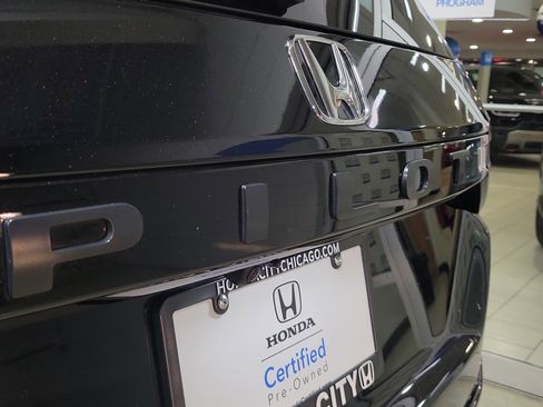 Certified 2023 Honda Pilot EX-L image 8