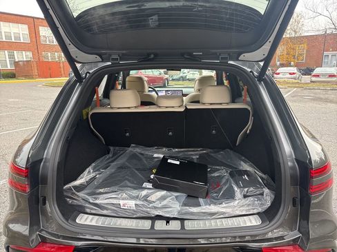 New 2026 Genesis GV70 3.5T Sport Prestige image 31