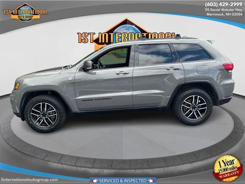 Used 2021 Jeep Grand Cherokee Trailhawk AWD/4WD image 5