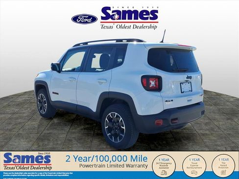 Used 2023 Jeep Renegade Trailhawk image 7