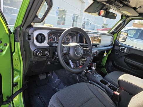 New 2026 Jeep Gladiator Willys image 13