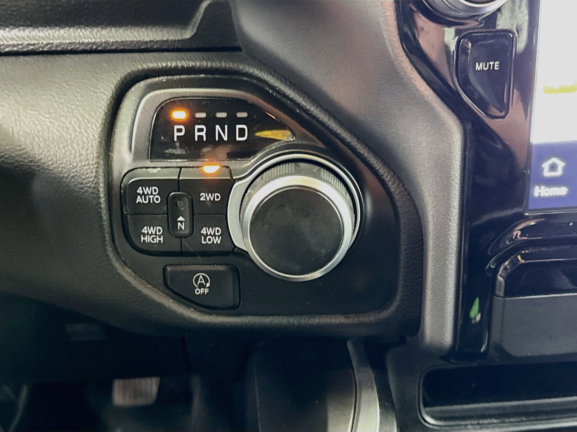 Used 2023 RAM 1500 Big Horn AWD/4WD image 24