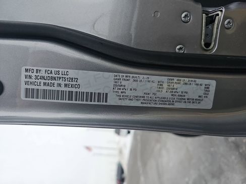 Used 2023 Jeep Compass Altitude w/ Convenience Group image 35