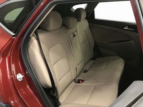 Used 2019 Hyundai Tucson SE image 23