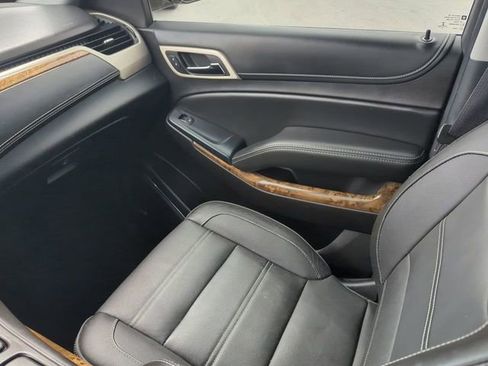 Used 2016 GMC Yukon Denali RWD image 19