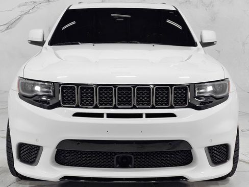 Used 2018 Jeep Grand Cherokee Trackhawk AWD/4WD image 16